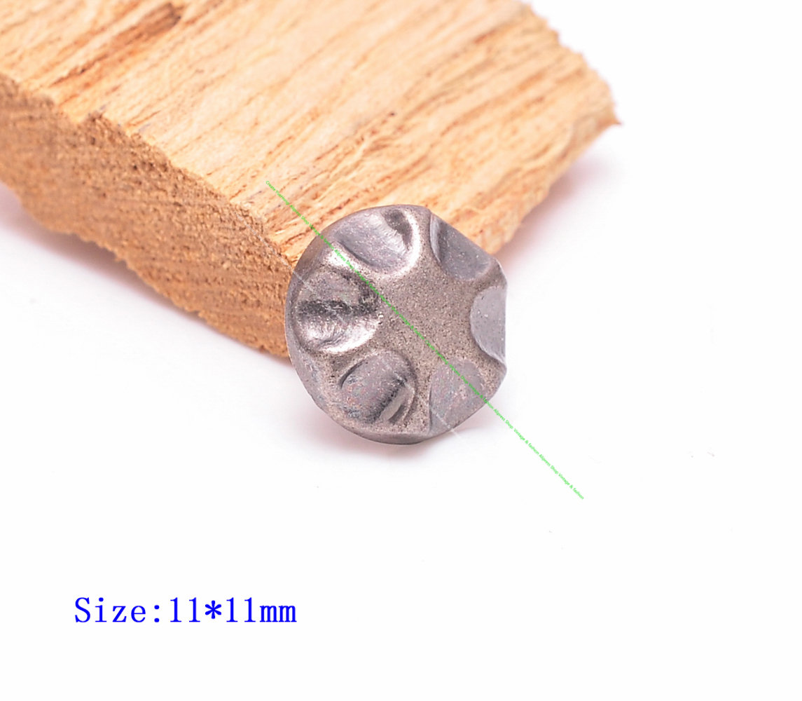 50 Stück Vintage Silber Motorr – Leatherwork Hardware Bewertung und Preis